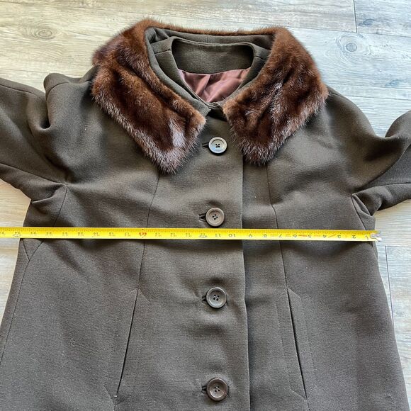Vintage Trench Coat Women's Large Mink Fur Neck Brown Green 1950s Winter Button - Picture 8 of 14